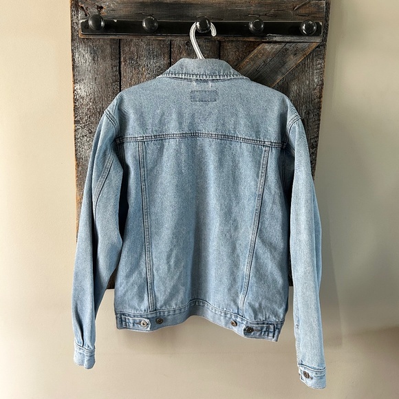 Men's Vintage Legendary Gold Faded Blue Jean Jacket - Picture 2 of 6